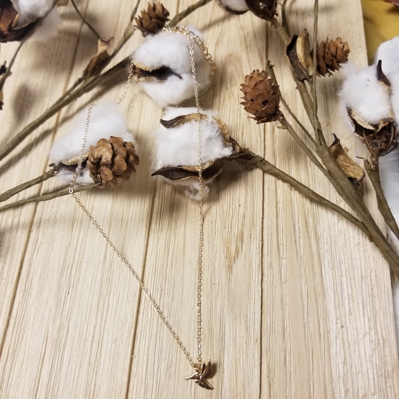 🕊Gorgeous Life is Beautiful Hummingbird Necklace - Picture 4 of 8